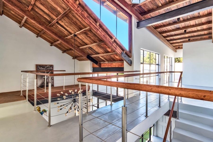 4 Bedroom Property for Sale in Gardens Western Cape